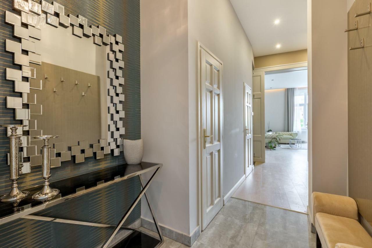 Grand Designer Dream Home In The Center W 3Br/3Bath Budapeszt Zewnętrze zdjęcie