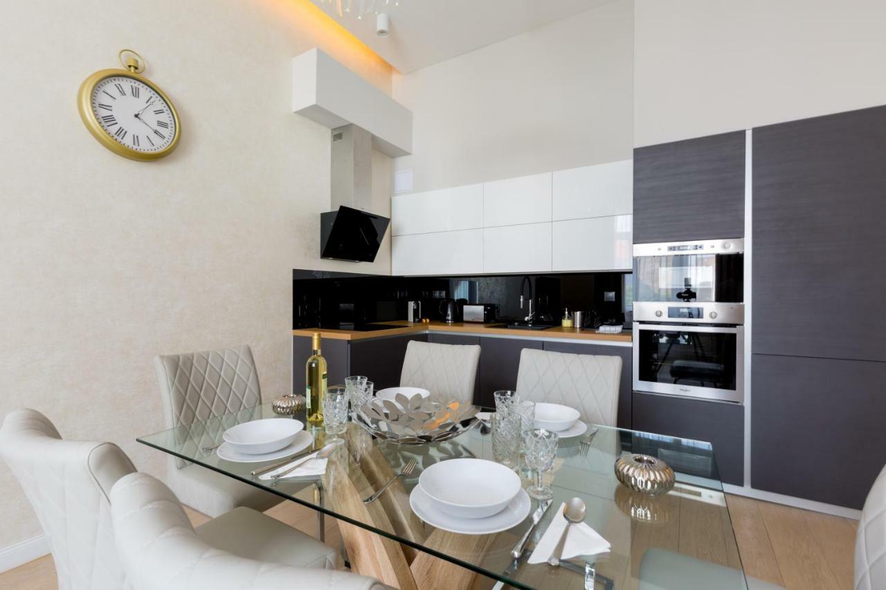 Grand Designer Dream Home In The Center W 3Br/3Bath Budapeszt Zewnętrze zdjęcie